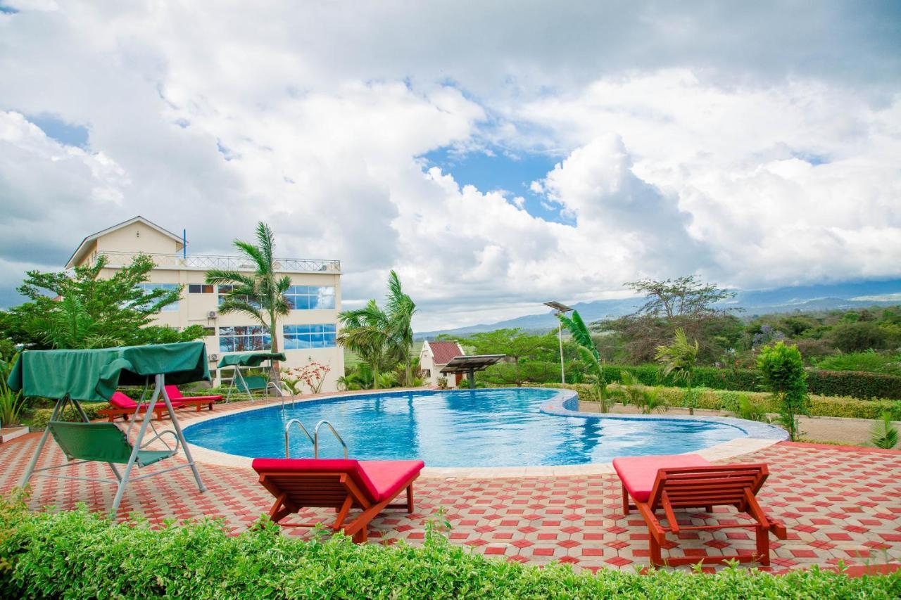A1 Hotel And Resort Arusha Exterior foto