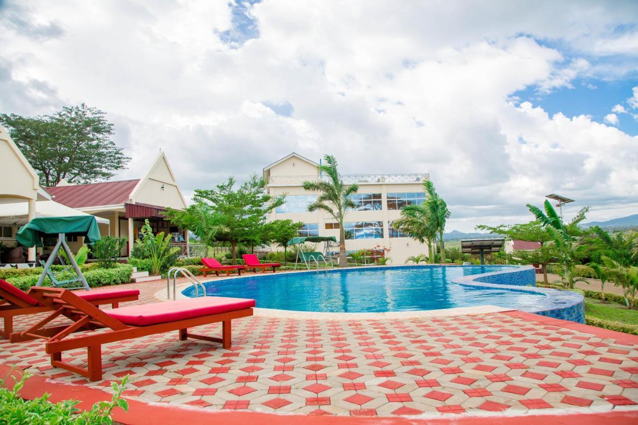 A1 Hotel And Resort Arusha Exterior foto